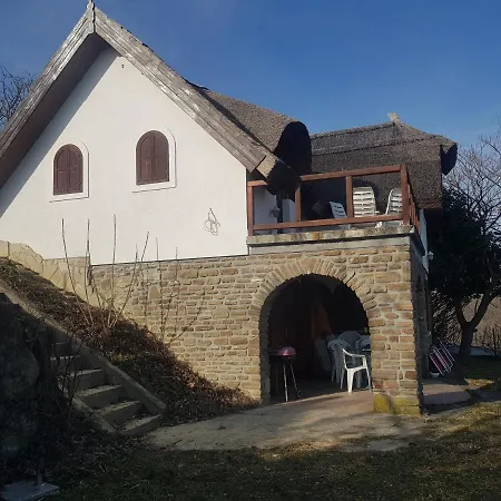 Kőrózsa Nyaraló